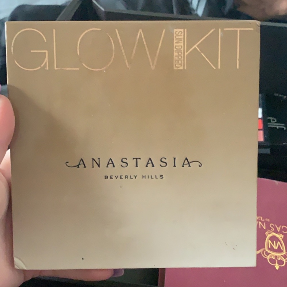 abh highlighter palette